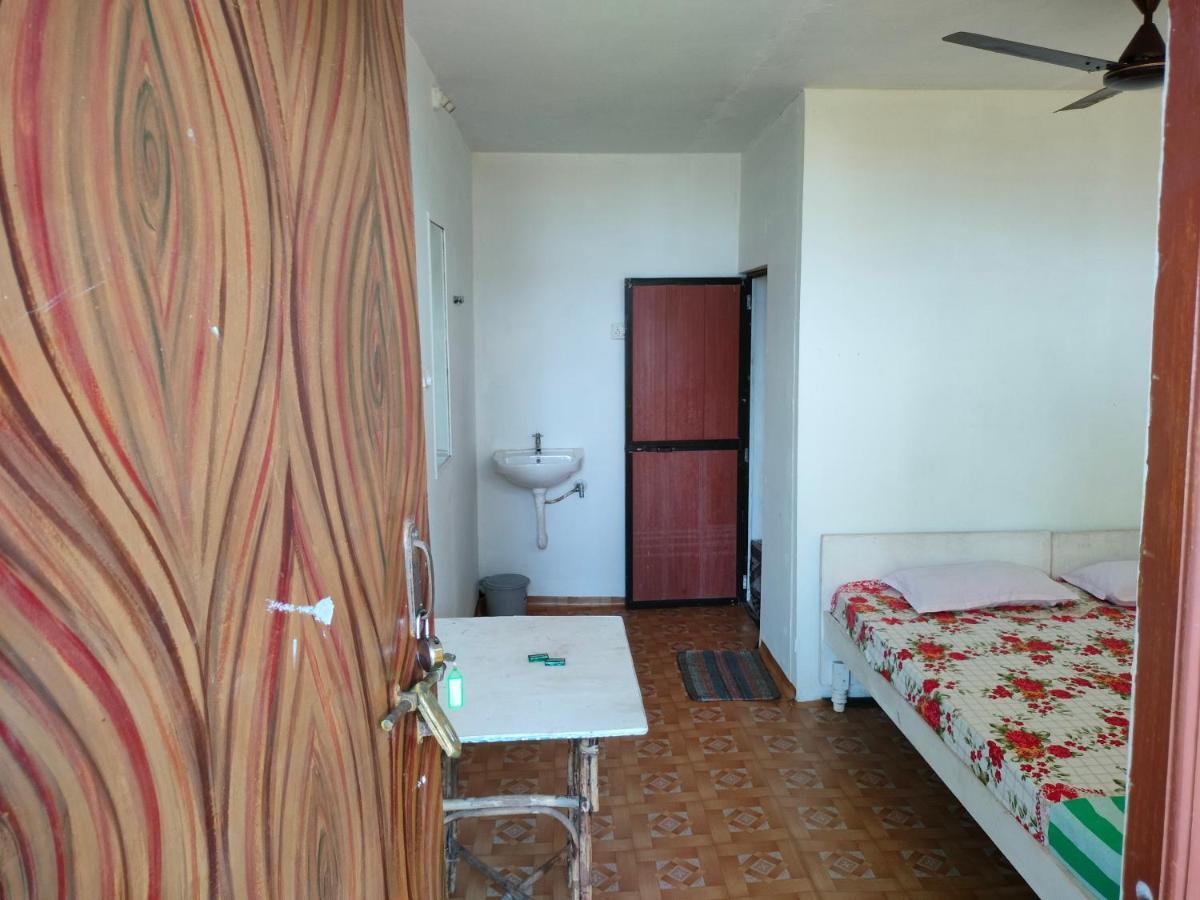 Готель Matashree Beach Huts Magdal Екстер'єр фото