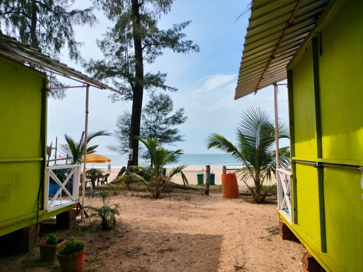 Готель Matashree Beach Huts Magdal Екстер'єр фото